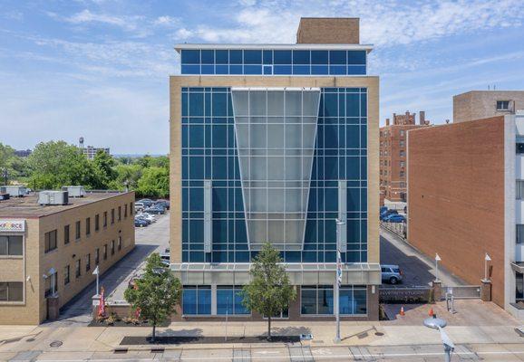 University Studios Apartments I Cleveland, OH