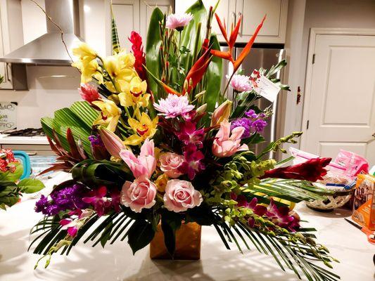 Gorgeous Hawaiian Valentine arrangement!