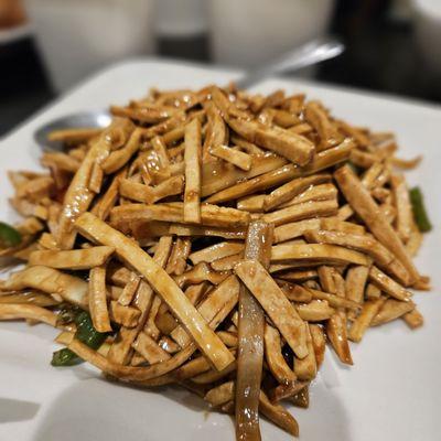 Bean curd with bamboo shoots