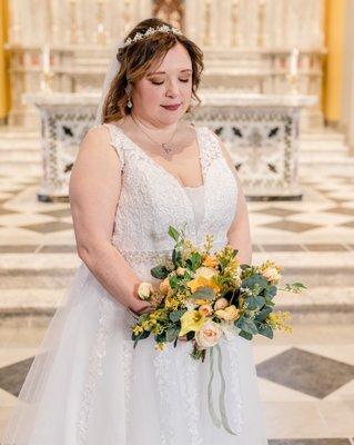 Bridal updo & makeup. Half up half down #bridalmakeup #bridalhair