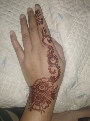 Hena tattoo