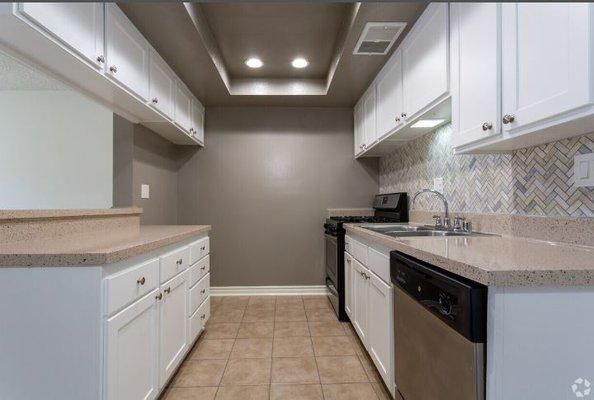 1 Bedroom Kitchen