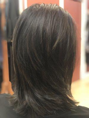 I have to say that Lan Nguyen (408-368-0962) truly knows her stuff when it comes to cutting hair!