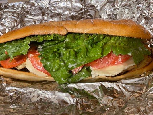 Pesto Grilled Chicken Sandwich (hero)