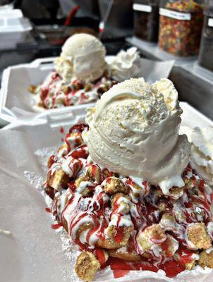 Strawberry Funnel Cake Served at Kc Fish & Chicken.