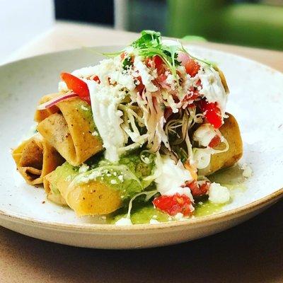 Tinga Flautas