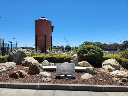 Tanforan, San Bruno - Tanforan Assembly Center Commemorative Garden