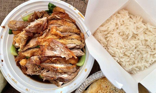 R5. Crispy Duck over Rice Platter $18