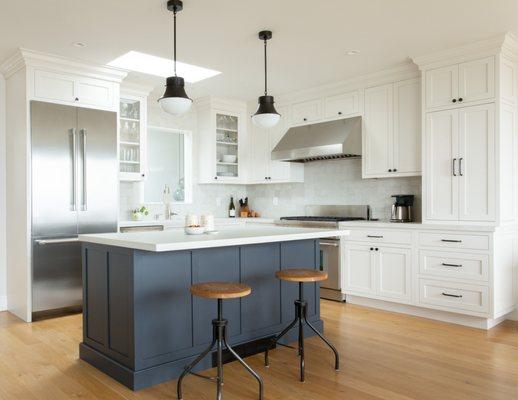 Two toned kitchen