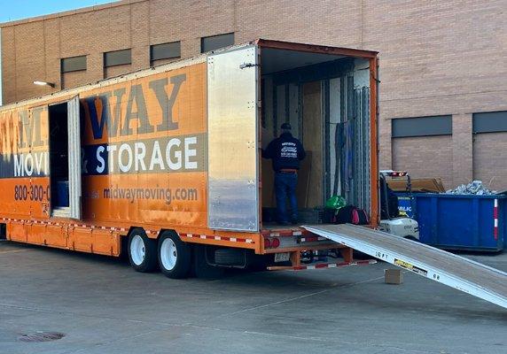 Your One-Stop Moving Shop: Midway Moving and Storage offers all-in-one concierge moving services in Chicago