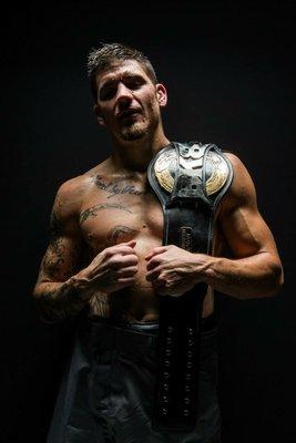 Tony Johnson with his world championship belt