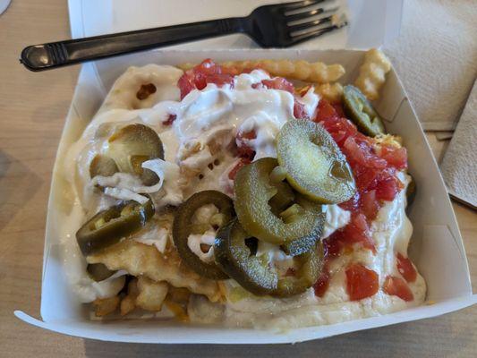 Loaded queso fries, ordered without meat