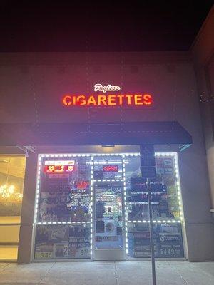 Smoke shop