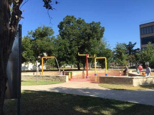 Splash pad