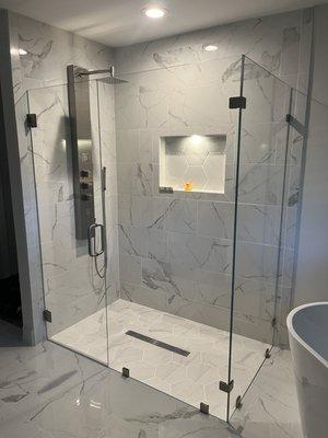 Shower Frameless Glass Enclosure