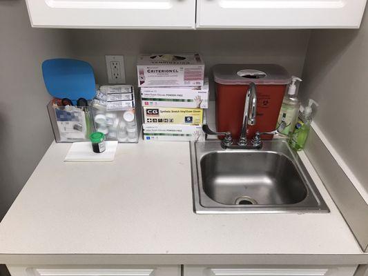 Clean sink, as the last women posted in pics -- it is not dried blood it is called MONSEL'S Solution, used after skin biopsies.