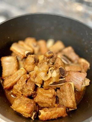 Caramelized pork spare ribs - join me for din din :)