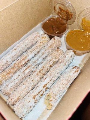 My 3 CHURROS 1 DIP dolce de & Nutella