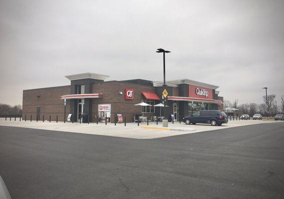 This corner photo gives a sense of the immense size  of the huge lot. This is the auto side. Pumps for semis are in the back.