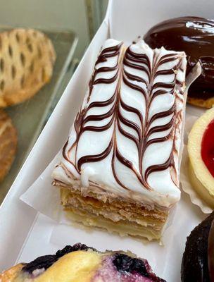 Woodmoor Pastry Shop