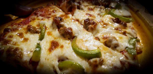 Extra Cheese, Sausage and bell pepper