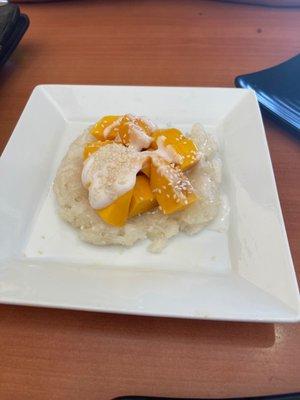 Mango sticky rice