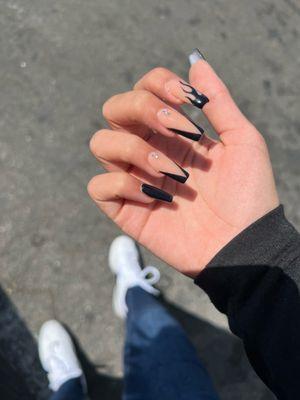 Chic Nails