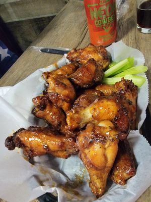 Kickin Bourbon Wings