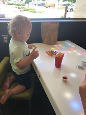 Interactive light up table! How fun :)