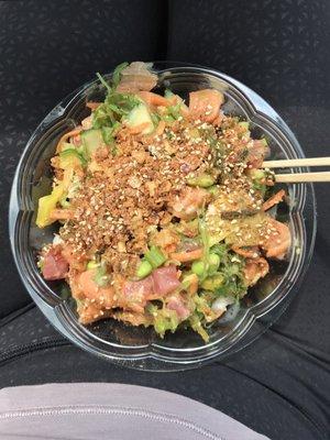 Poke rice bowl