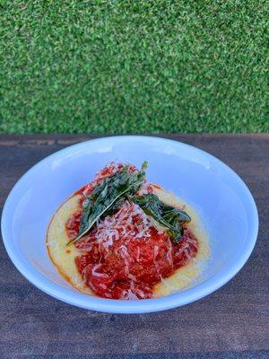 JOSH'S FAMOUS MEATBALLS-
GROUND TURKEY, MARINARA SAUCE, CREAMY POLENTA,
PARMESAN CHEESE