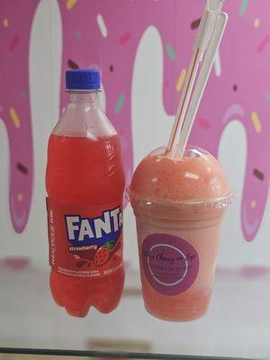 Strawberry Smash Soda Float