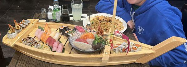 Shiki Sushi Bar & Japanese Grill