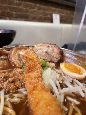 Mame miso Cha-Shu Ramen( chashu, fried Shrimp, egg and other stuff)