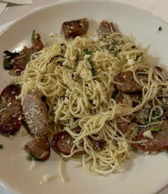 Angel hair with Italian sausage and basil (sautéed mushrooms arrived half way through)