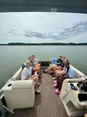 Pontoon Boat Rental