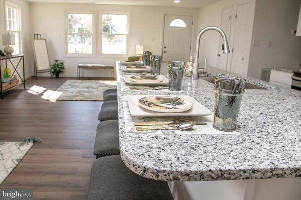 Kitchen island open to formal dining