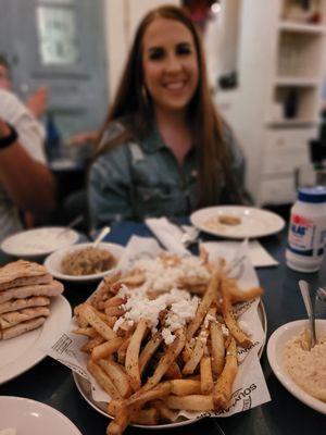 Fries with feta cheese