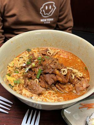 Spicy pork ramen