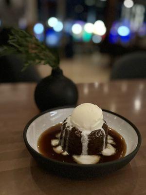 Sticky toffee pudding