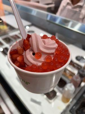 Pomegranate frozen yogurt