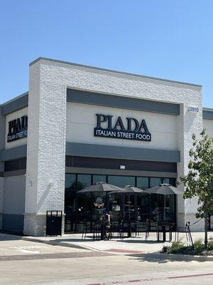 Euless PIADA store front.