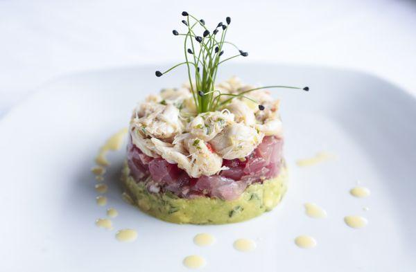 Signature Dish:
Tuna & Crab 'Tian' with Avocado-Wasabi Mash and Yuzu Vinaigrette