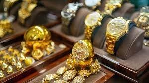 We Pawn & Buy Gold, Platinum, Diamonds, Watches & Scrap Gold