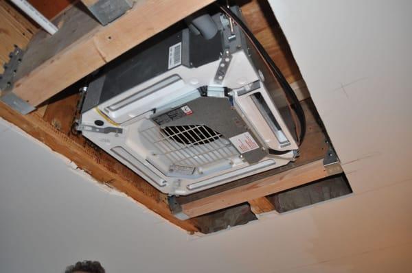 Daikin 2x2 Cassette