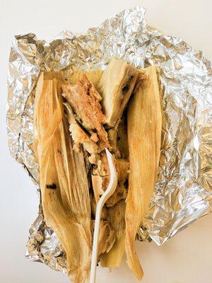 A jalapeño with cheese tamales!  My favorite!