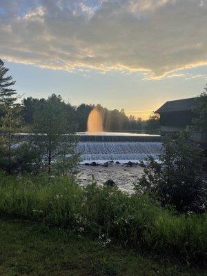 The Dam at the rear of the restaurant