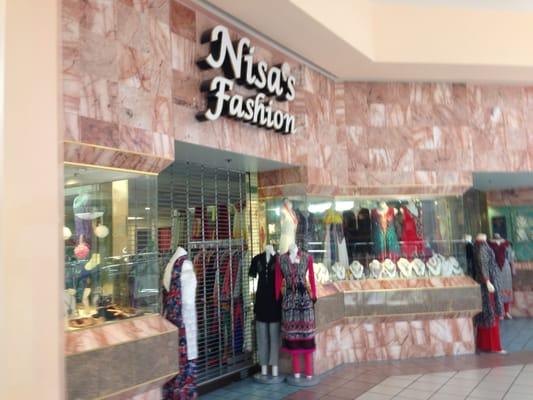 Nisa's Fashion Store Front, Newpark Mall, Newark, CA.