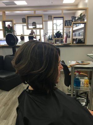 highlights color layered bob