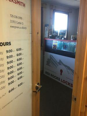 Red Rocks Locksmith Offers 24/7 Service